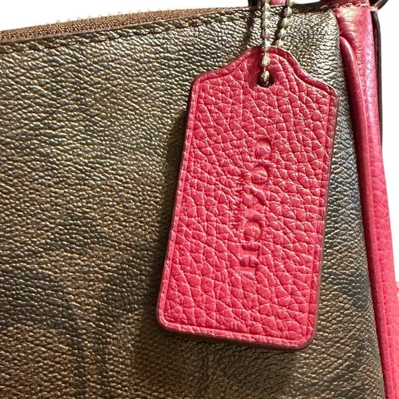 🔥🔥FIRE COACH SIGNATURE ELLIE FILE CROSSBODY BAG - Picture 10 of 12